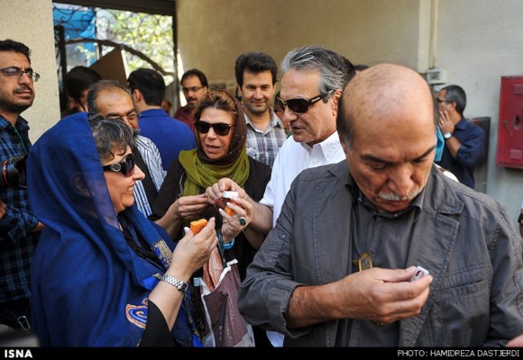 همایون ارشادی و گوهر خیراندیش در مراسم بازگشایی خانه سینما